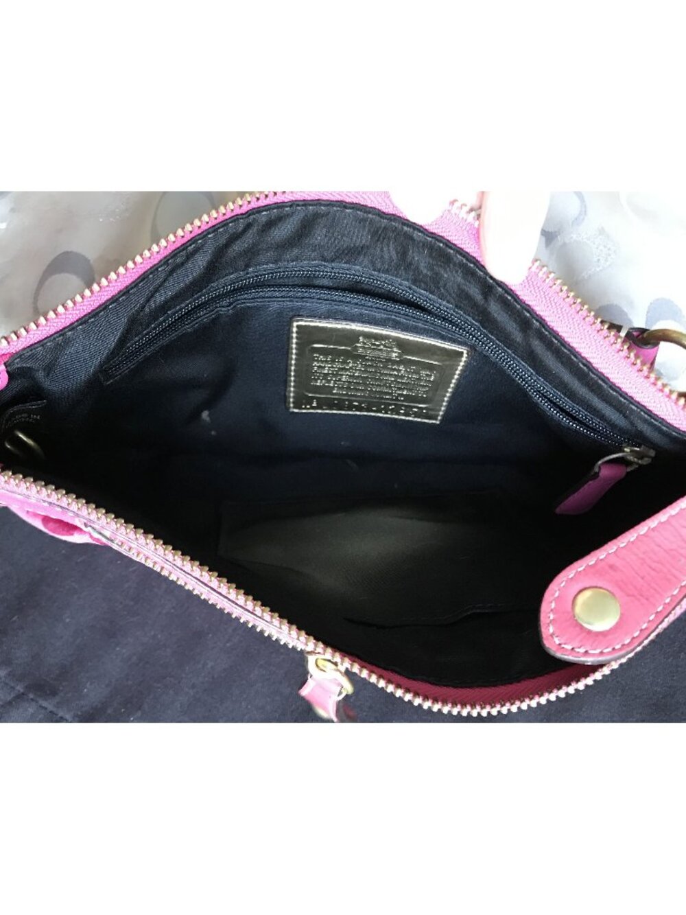 Vintage Coach Rehab Project Bag, Pink Madison Op Art Bag, signature "C" pattern - Picture 4 of 16